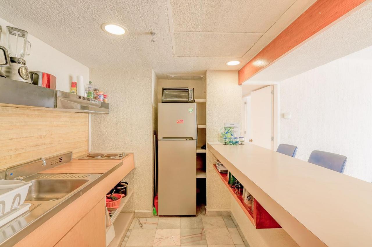 Condos In Prime Cancun Location Plus 3 Pools Экстерьер фото