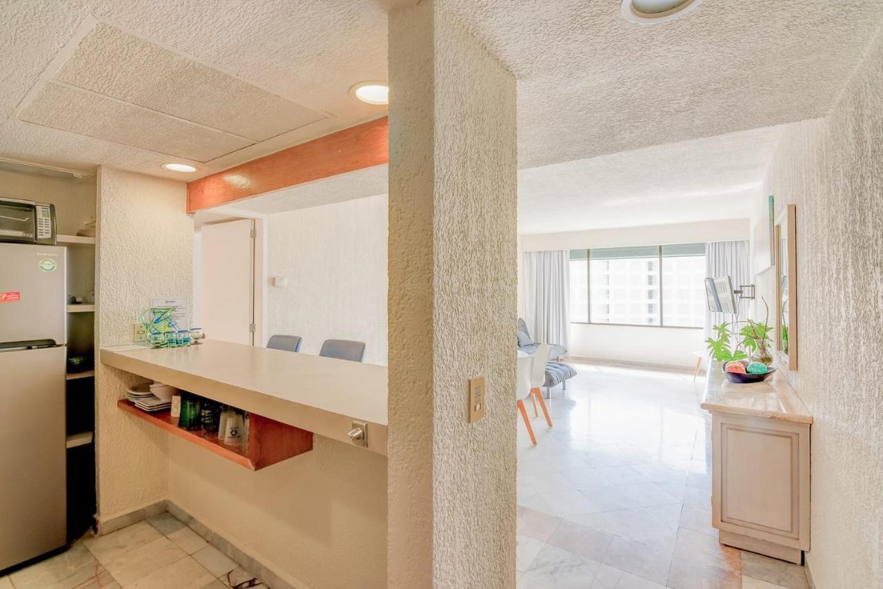 Condos In Prime Cancun Location Plus 3 Pools Экстерьер фото