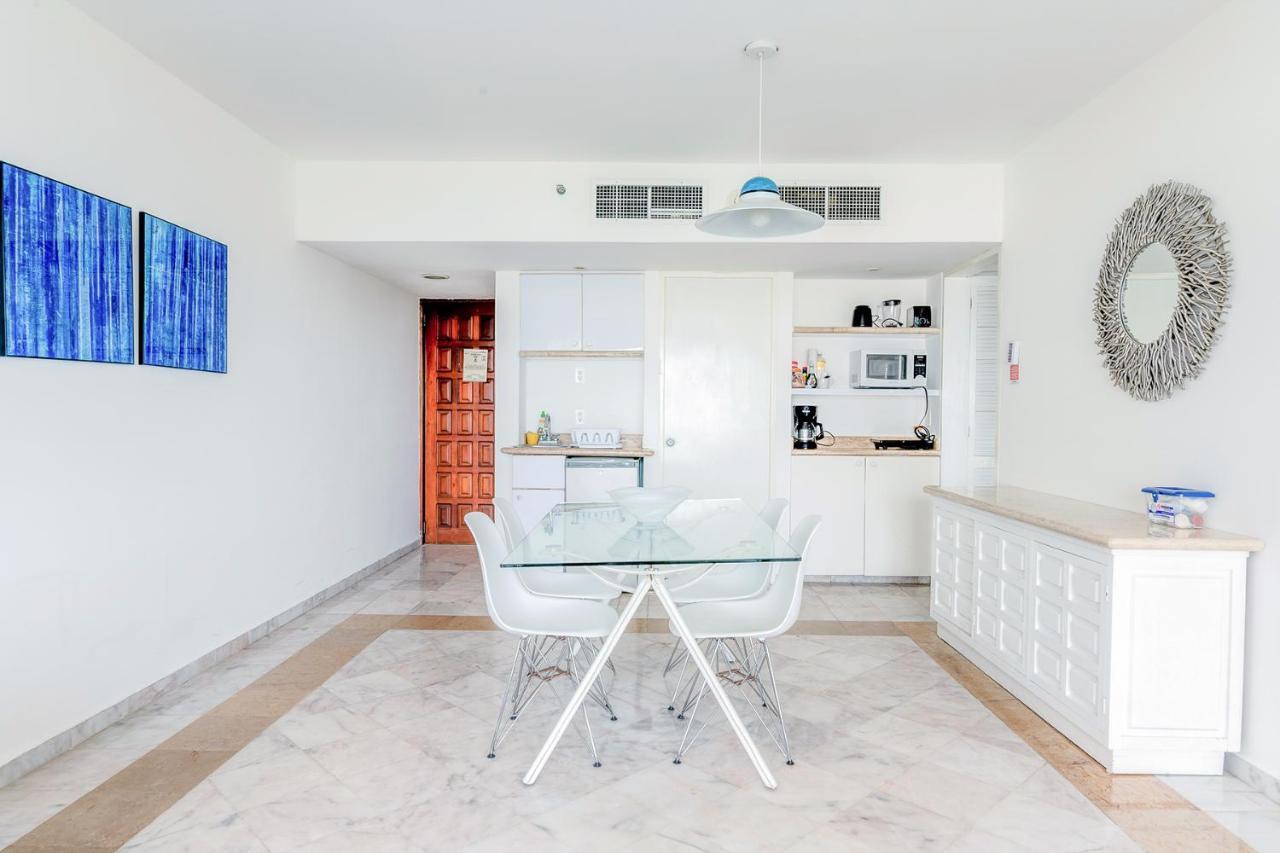 Condos In Prime Cancun Location Plus 3 Pools Экстерьер фото