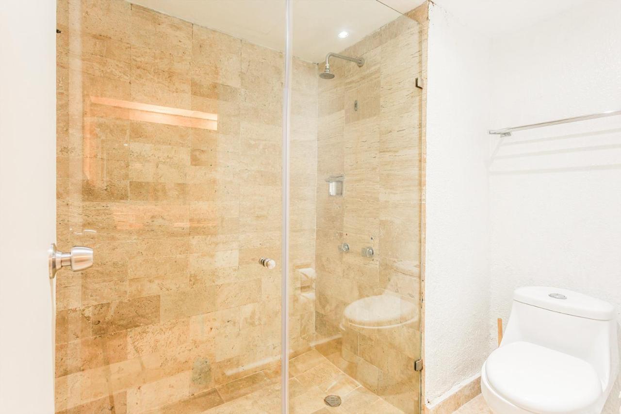Condos In Prime Cancun Location Plus 3 Pools Экстерьер фото